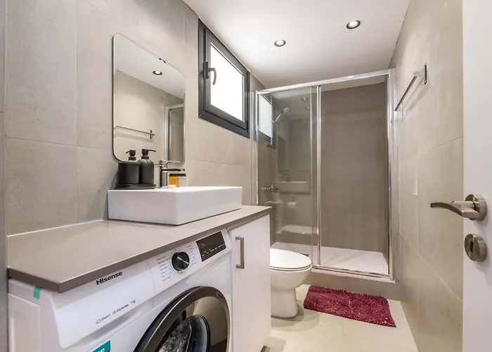 Finikoudes Marina View 102 Apartmán *