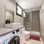 Finikoudes Marina View 102 شقة *