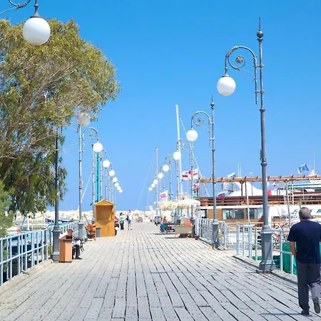 Finikoudes Marina View 102 شقة *
